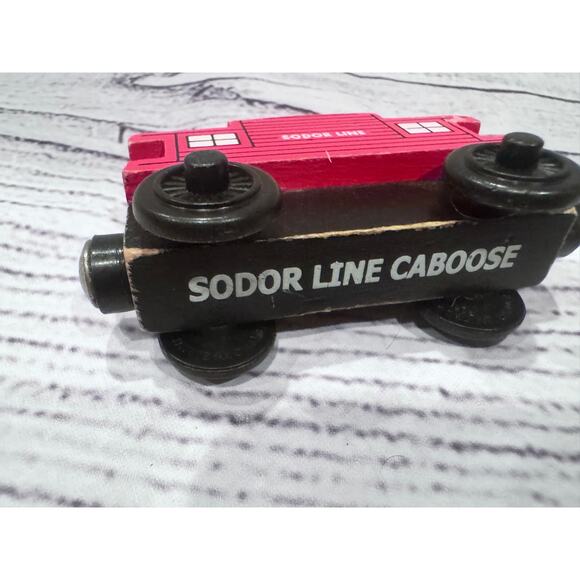 Vintage Thomas & Friends Wooden Railway Sodor Line Caboose - Picture 4 of 4